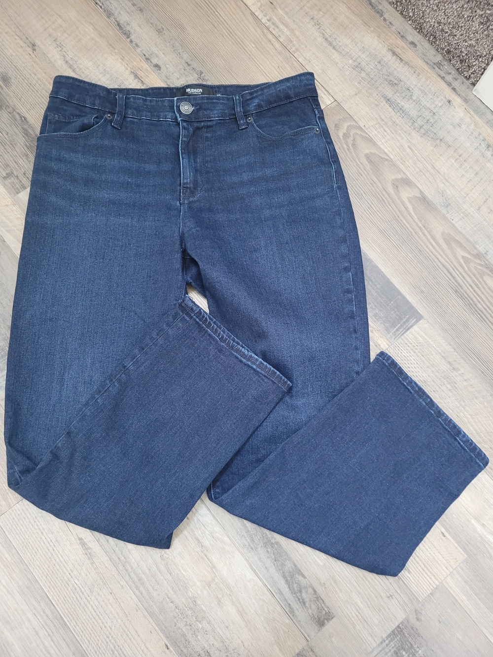 Hudson Size 10 Straight Leg High Rise Stretch Dark Wash 5 pocket